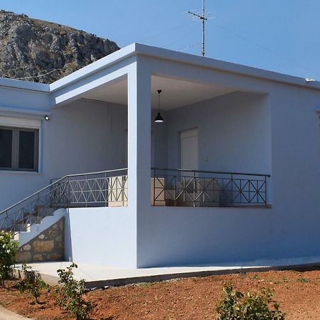North Villa Corinth Bagian luar foto